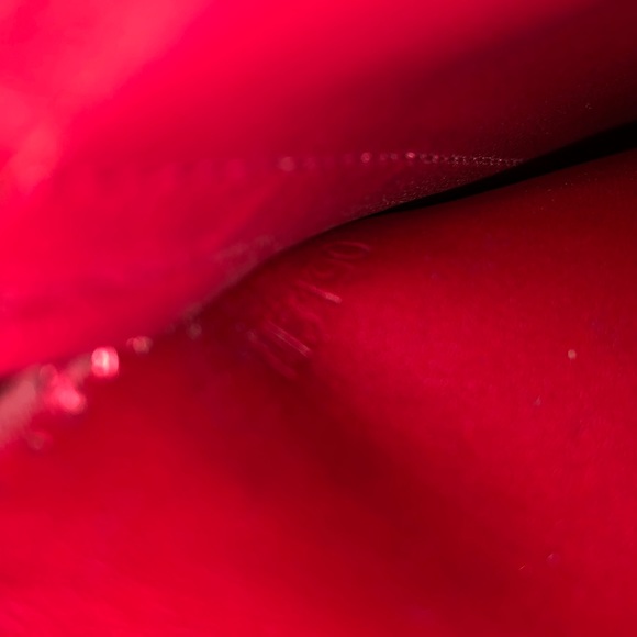 Louis Vuitton Portefeuille Viennois Red Vernis Kiss Lock Wallet with Box - Picture 16 of 16